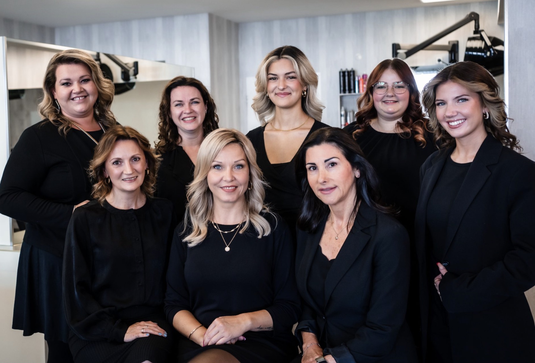 Das Team von Haargenau in Wiehl
